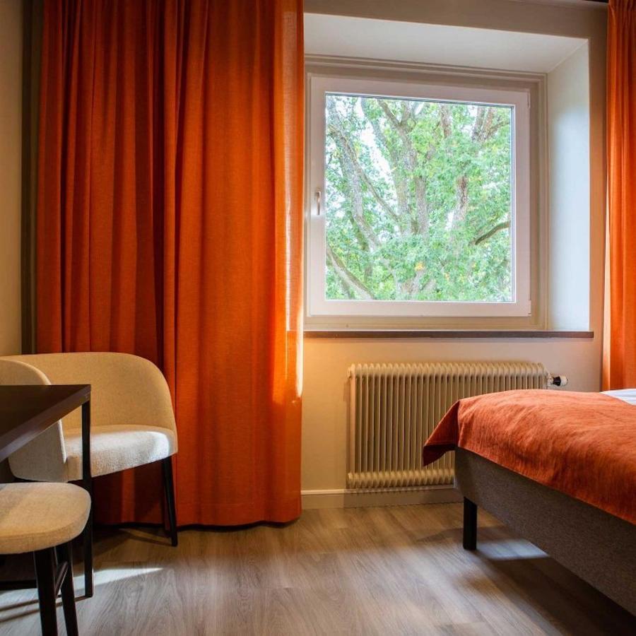 Hotel Hehrne Koek & Konferens Vanersborg Ngoại thất bức ảnh